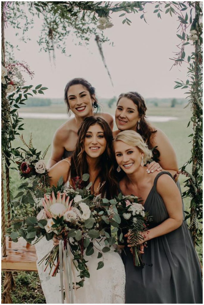 the Bride and her Bridesmaids | Emery's Buffalo Creek 