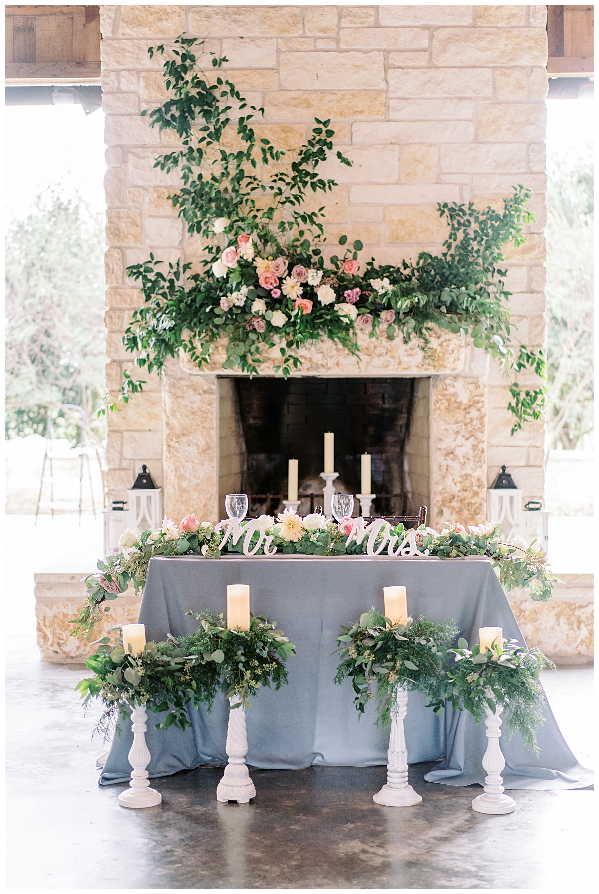 Wild and Lush Vintage Garden theme design at Houston's only Wedding Winery Venue | Emery's Buffalo Creek 