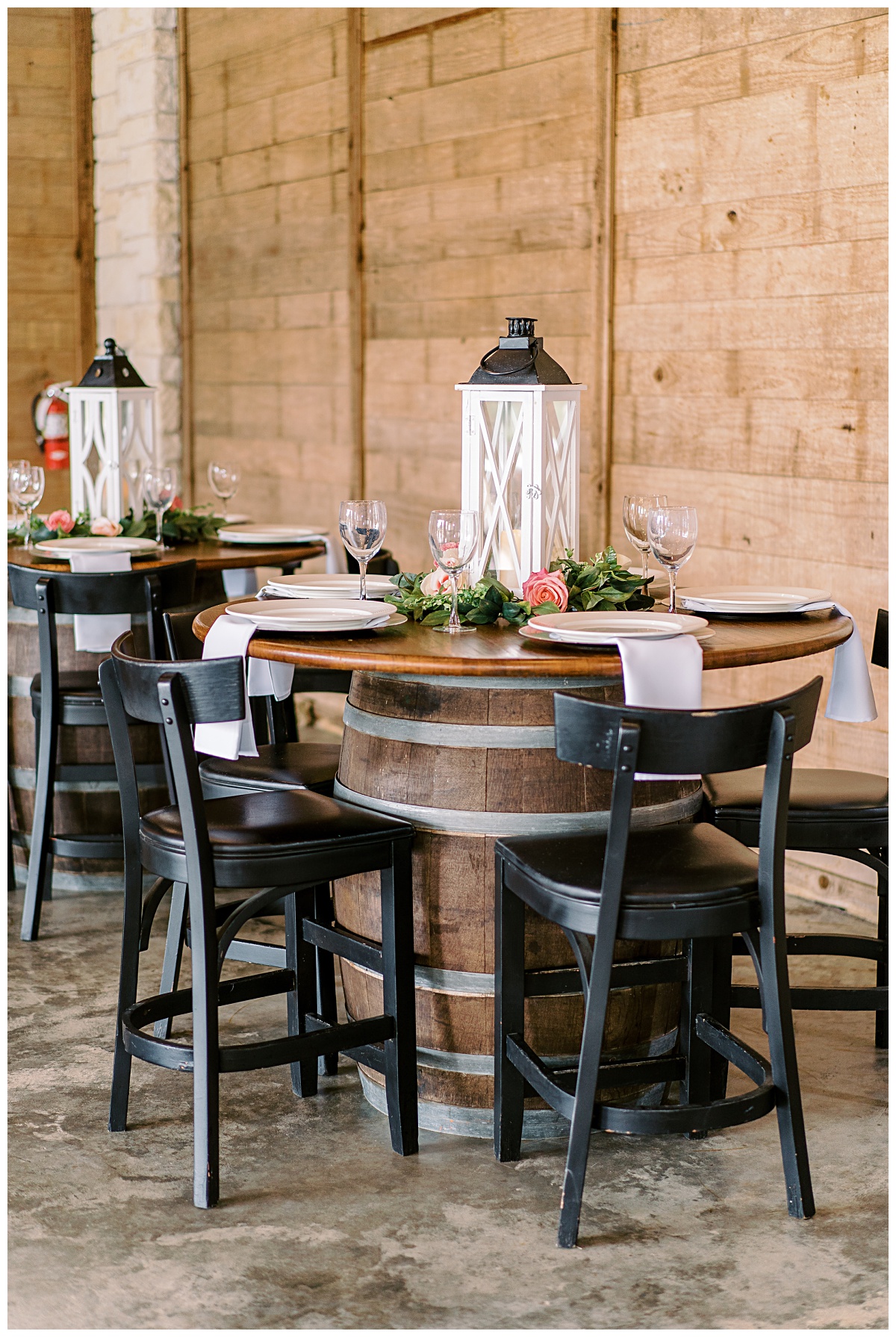 Winery style wedding | Wild and Lush design by Emery's Buffalo Creek planning team 